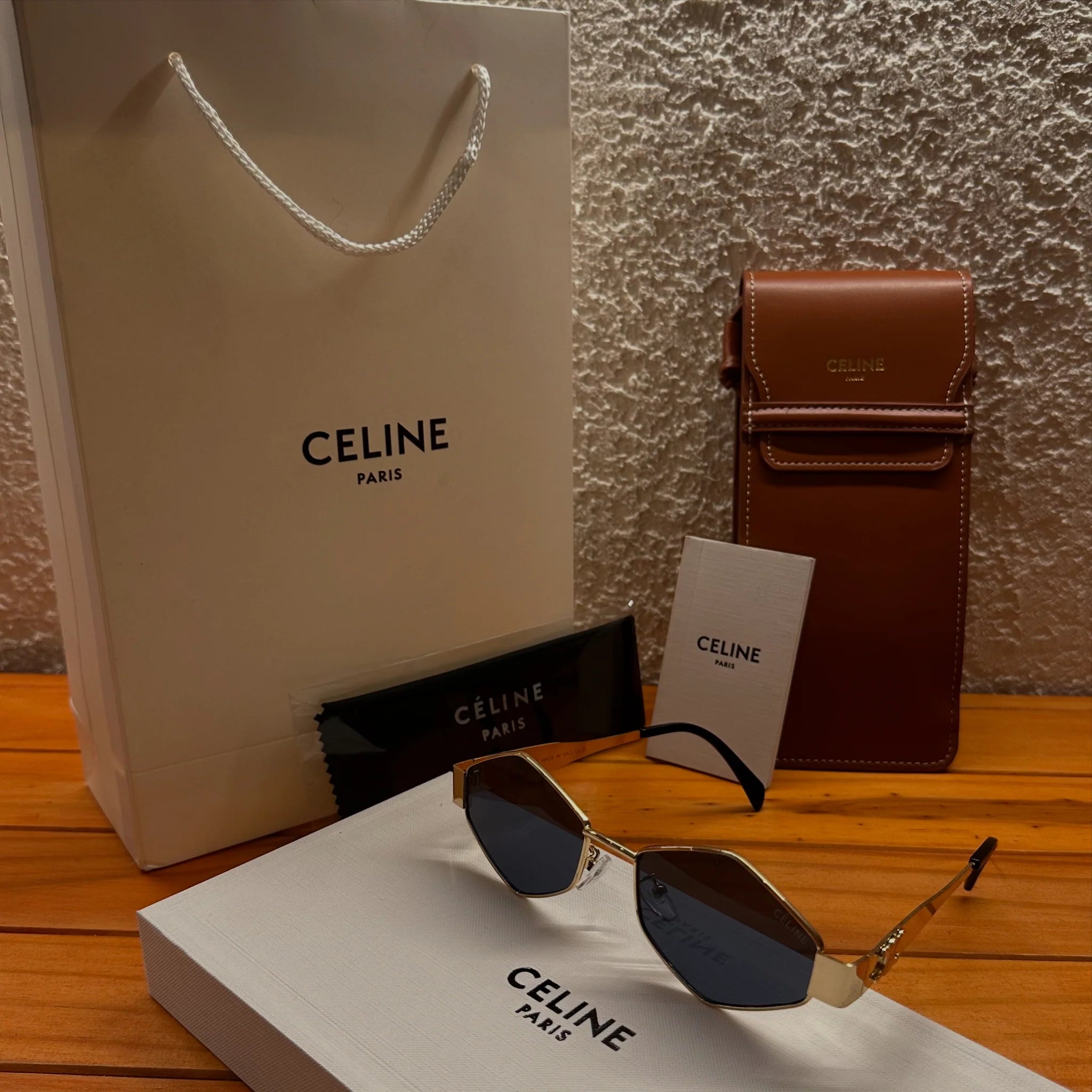 CELINE TRIOMPHE GOLD