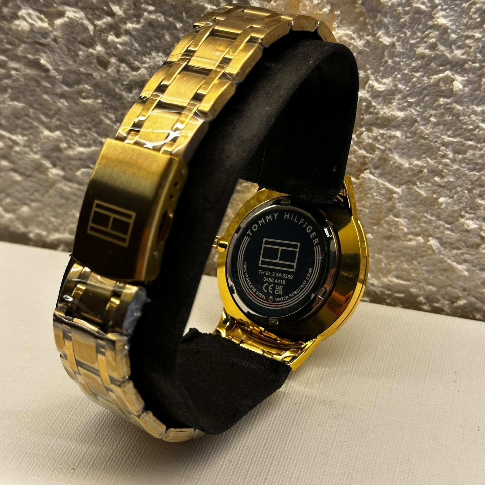 TOMMY HILFIGER GOLD
