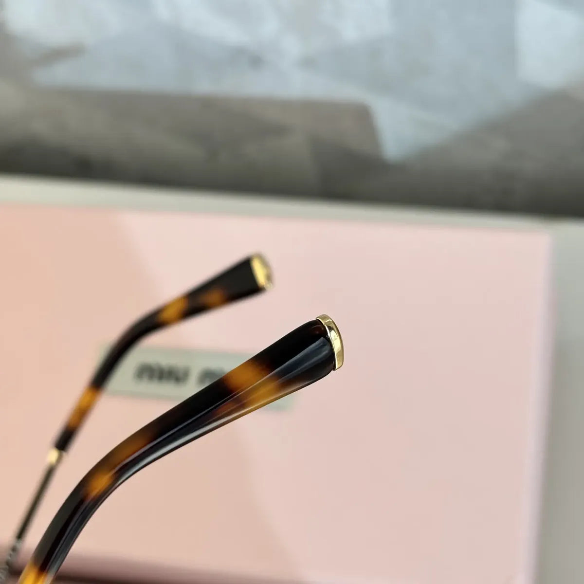 MIU MIU A54